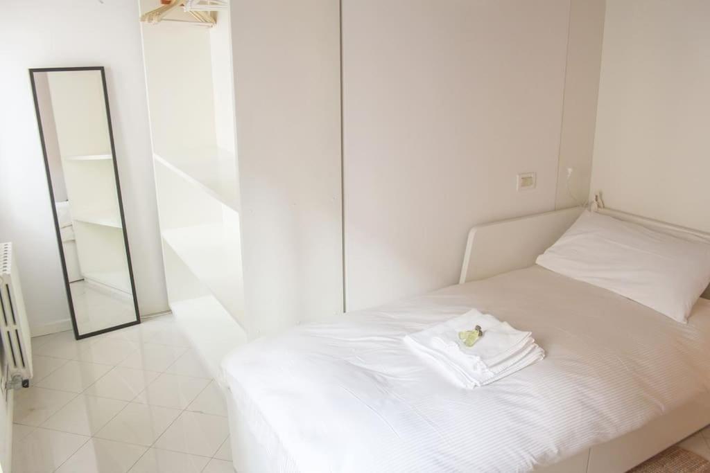 Сasa de vacaciones Erbe Canal View Private House *