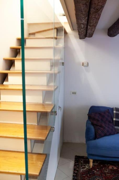 Сasa de vacaciones Erbe Canal View Private House